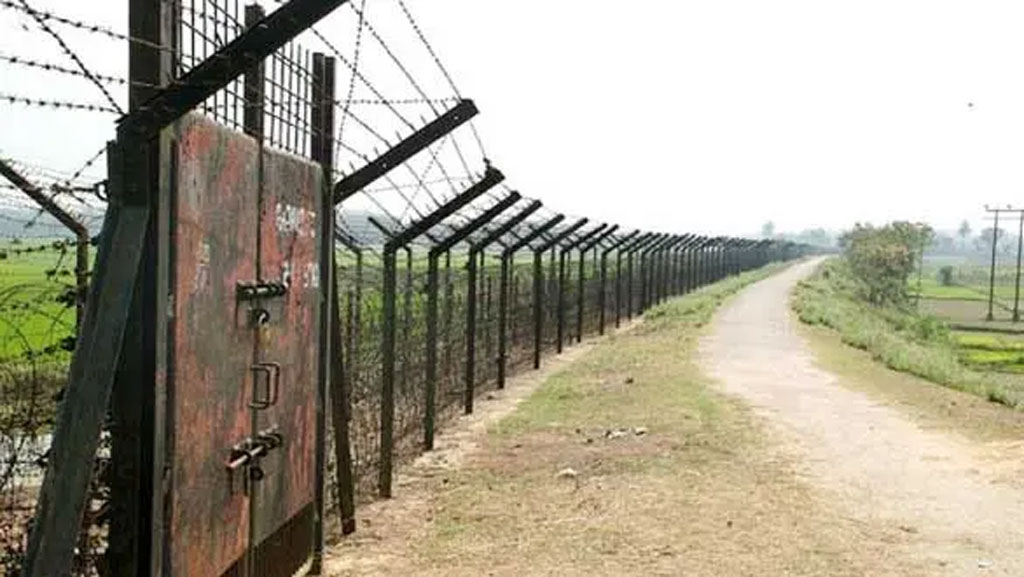 মৌলভীবাজারের বড়লেখা সীমান্তে বিজিবির গুলিতে ভারতীয় চোরাকারবারি আহত