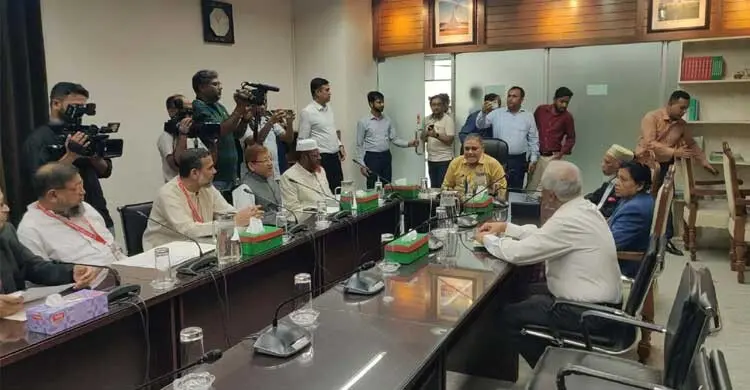 সিইসির সঙ্গে বৈঠকে জামায়াত সিইসির সঙ্গে বৈঠকে জামায়াত