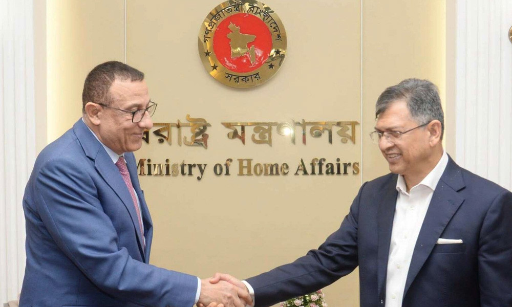সামাজিক মাধ্যমে অপপ্রচার কঠোরভাবে দমন করা হবে : স্বরাষ্ট্রমন্ত্রী