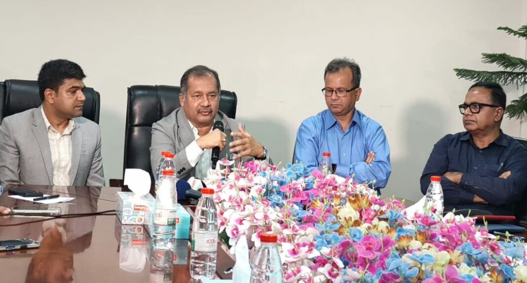 নবম ওয়েজবোর্ড বাস্তবায়ন না হলে সাংবাদিকদের পেশাগত নিরাপত্তা নিশ্চিত করা সম্ভব নয়: তথ্যমন্ত্রী নবম ওয়েজবোর্ড বাস্তবায়ন না হলে সাংবাদিকদের পেশাগত নিরাপত্তা নিশ্চিত করা সম্ভব নয়: তথ্যমন্ত্রী