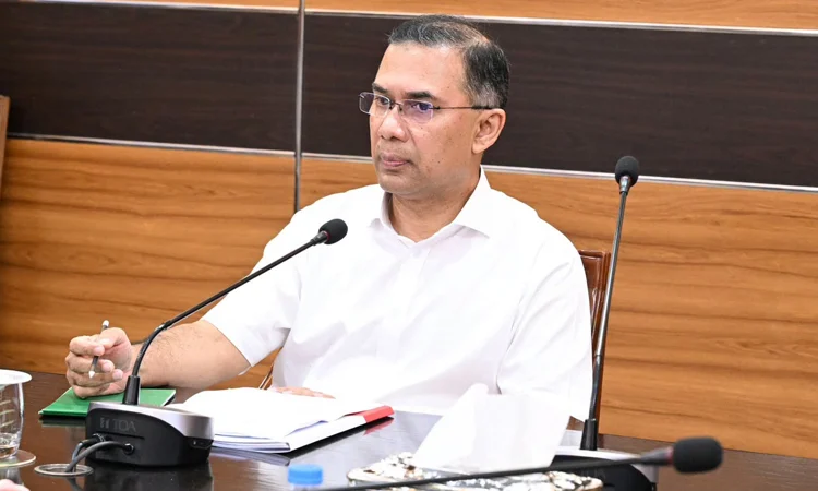 সরকারি হাসপাতালই যেন মানুষের একমাত্র ভরসার জায়গা হয়: প্রধানমন্ত্রী সরকারি হাসপাতালই যেন মানুষের একমাত্র ভরসার জায়গা হয়: প্রধানমন্ত্রী