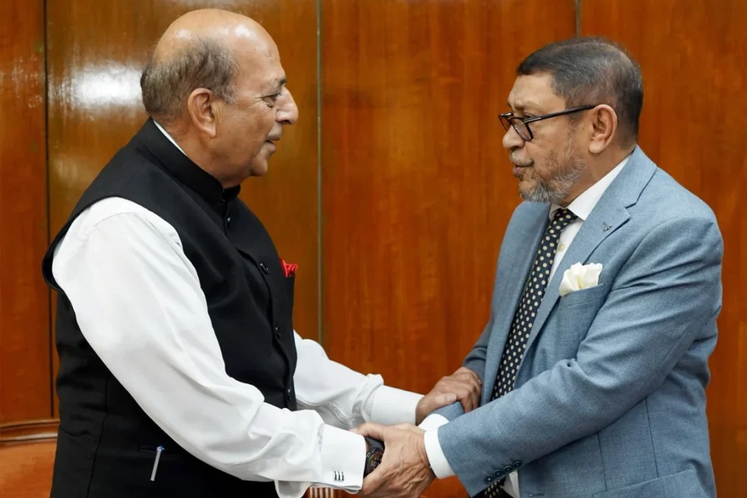 স্বাস্থ্যমন্ত্রীর সঙ্গে ভারতীয় হাইকমিশনারের সাক্ষাৎ স্বাস্থ্যমন্ত্রীর সঙ্গে ভারতীয় হাইকমিশনারের সাক্ষাৎ
