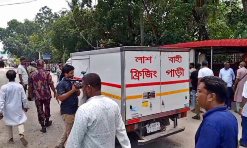 কলকাতায় নিহত ৬ মরদেহ দেশে পৌঁছেছে