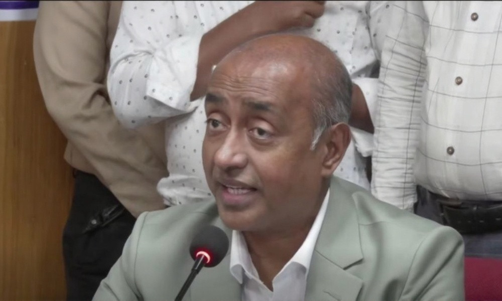 পররাষ্ট্র প্রতিমন্ত্রী ব্রিটিশ নাগরিকত্ব ত্যাগ করেছেন: আইনমন্ত্রী পররাষ্ট্র প্রতিমন্ত্রী ব্রিটিশ নাগরিকত্ব ত্যাগ করেছেন