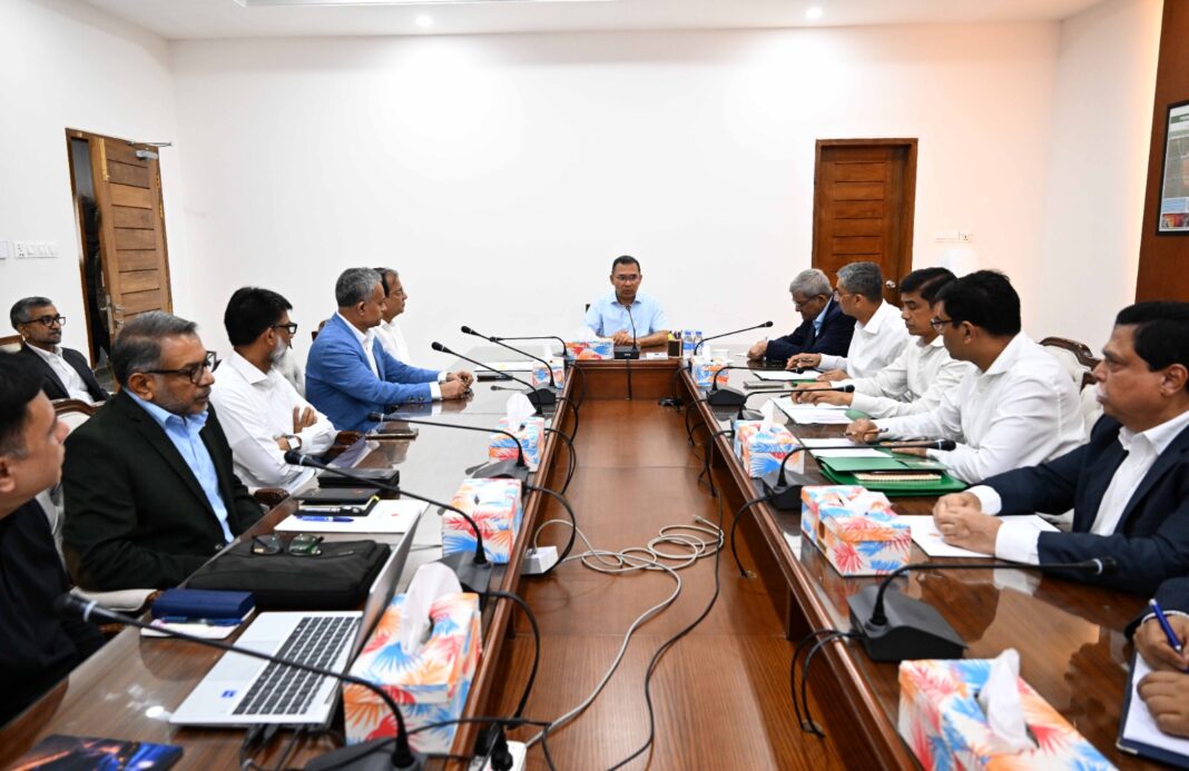 প্রধানমন্ত্রীর সভাপতিত্বে নদী ও খালপাড় রক্ষায় বিন্না ঘাসের ব্যবহার নিয়ে আলোচনা