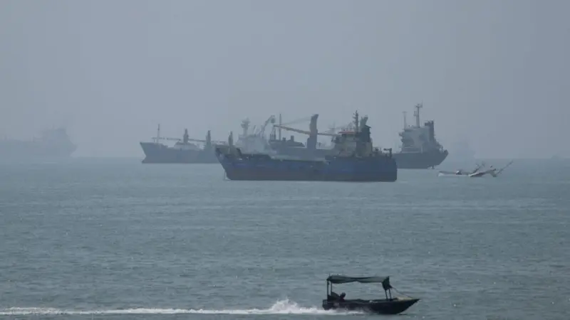 জর্ডানে মার্কিন ঘাঁটিতে হামলার দাবি ইরানের জর্ডানে মার্কিন ঘাঁটিতে হামলার দাবি ইরানের