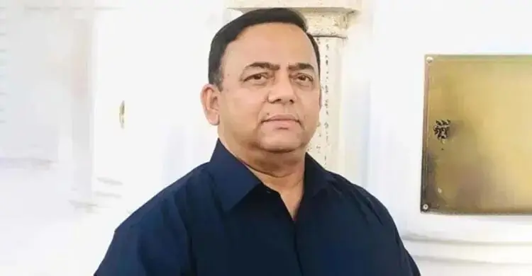 দুবাইয়ের কারাগার থেকে জামিনে মুক্তি পেয়েছেন বেনজীর দুবাইয়ের কারাগার থেকে জামিনে মুক্তি পেয়েছেন বেনজীর