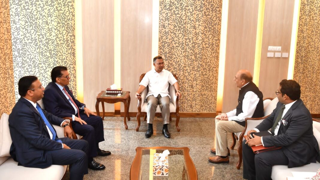 প্রধানমন্ত্রীর সঙ্গে ভারতীয় হাইকমিশনারের বৈঠকে দ্বিপাক্ষিক গুরুত্বপূর্ণ বিষয়ে আলোচনা প্রধানমন্ত্রীর সঙ্গে ভারতীয় হাইকমিশনারের বৈঠকে দ্বিপাক্ষিক গুরুত্বপূর্ণ বিষয়ে আলোচনা