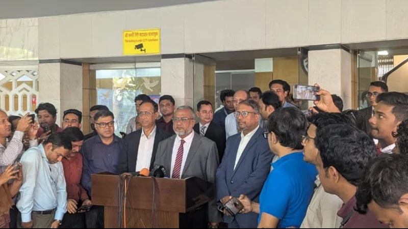 জনগণের প্রত্যাশা পূরণে কাজ করবে দুদক: নতুন চেয়ারম্যান জনগণের প্রত্যাশা পূরণে কাজ করবে দুদক: নতুন চেয়ারম্যান