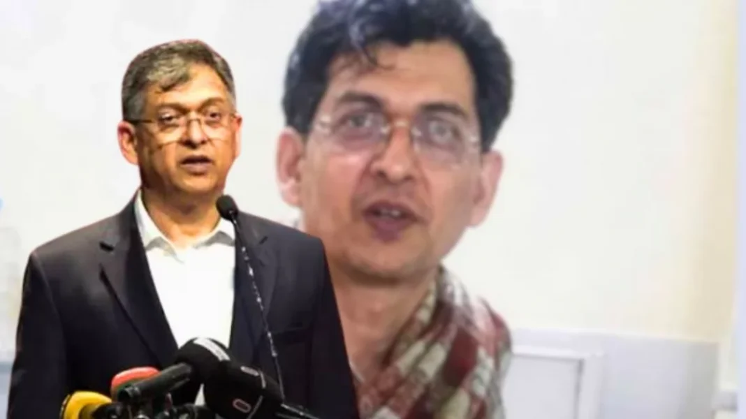 নিজের গুমের বর্ণনা দিতে গিয়ে কাঁদলেন স্বরাষ্ট্রমন্ত্রী নিজের গুমের বর্ণনা দিতে গিয়ে কাঁদলেন স্বরাষ্ট্রমন্ত্রী