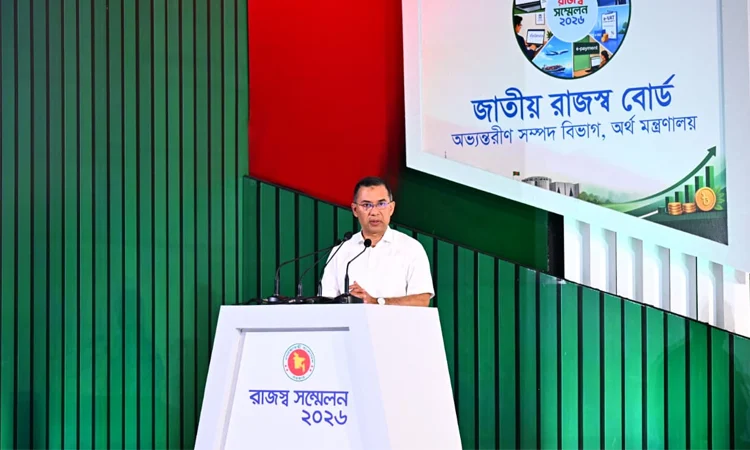 ফ্যাসিবাদমুক্ত বাংলাদেশে এবার ঘুরে দাঁড়ানোর পালা: প্রধানমন্ত্রী