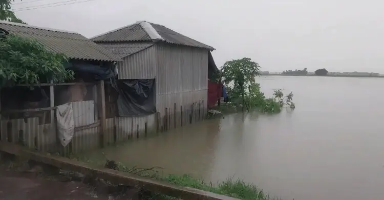 টানা বৃষ্টির পূর্বাভাস, বন্যার আশঙ্কা