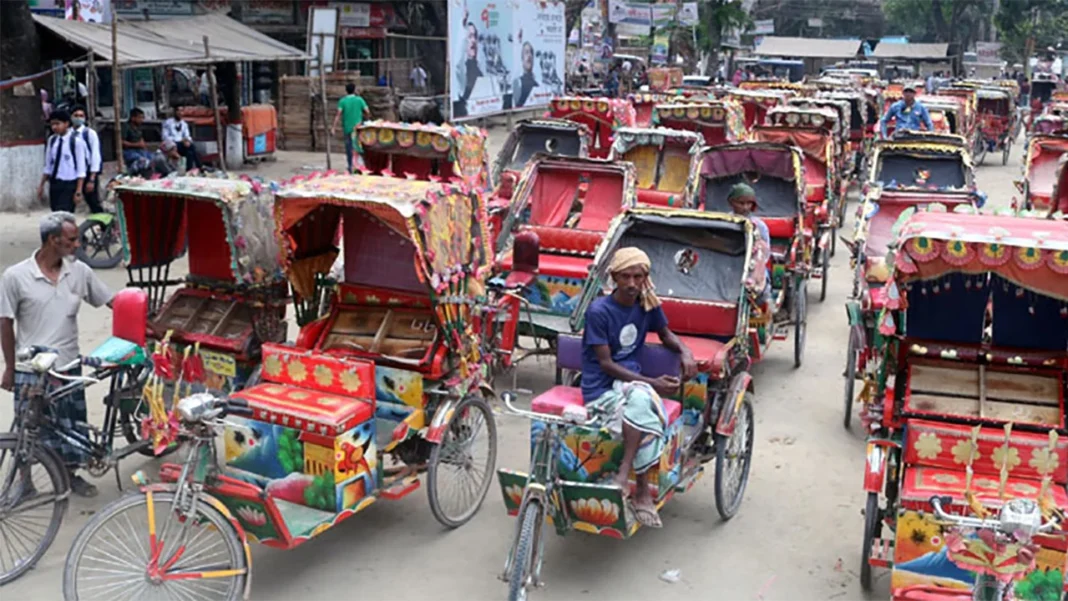 সৌরবিদ্যুৎ ছাড়া অটোরিকশায় চার্জ দিলে জরিমানা, করতে হবে নিবন্ধন সৌরবিদ্যুৎ ছাড়া অটোরিকশায় চার্জ দিলে জরিমানা, করতে হবে নিবন্ধন
