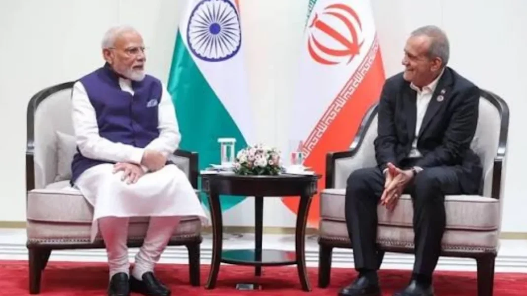মোদি-পেজেশকিয়ান সাক্ষাতের পর ভারতের ওপর ‘নিষেধাজ্ঞার’ হুঁশিয়ারি যুক্তরাষ্ট্রের মোদি-পেজেশকিয়ান সাক্ষাতের পর ভারতের ওপর ‘নিষেধাজ্ঞার’ হুঁশিয়ারি যুক্তরাষ্ট্রের