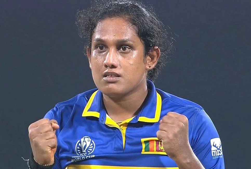৫ রান দিয়ে ৭ উইকেট, আতাপাত্তুর স্পিনে কুপোকাত ইন্দোনেশিয়া ৫ রান দিয়ে ৭ উইকেট, আতাপাত্তুর স্পিনে কুপোকাত ইন্দোনেশিয়া