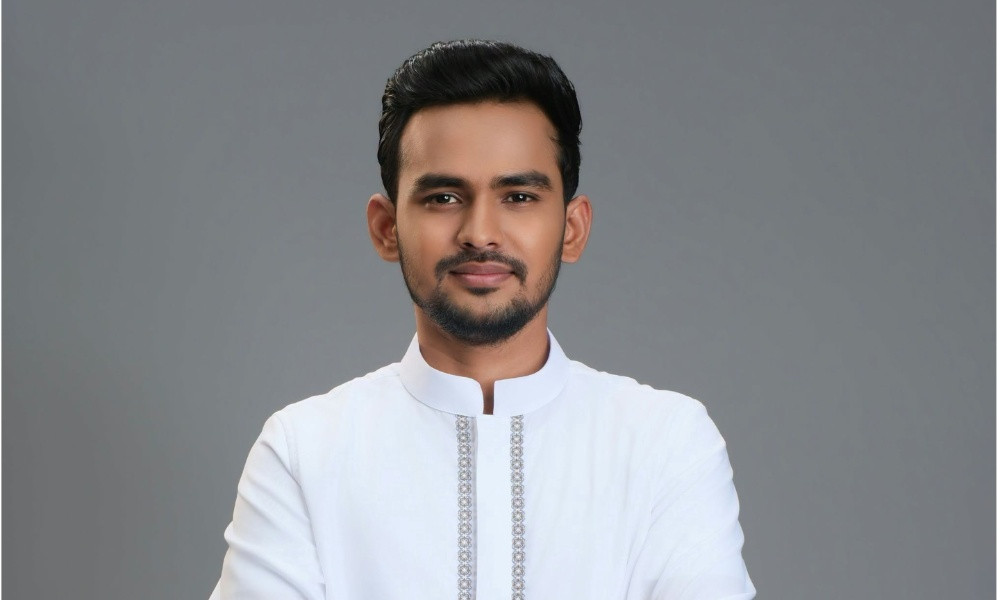 আসিফ মাহমুদের দেশ ছাড়ার শঙ্কা, নিষেধাজ্ঞা চাইবে দুদক আসিফ মাহমুদের দেশ ছাড়ার শঙ্কা, নিষেধাজ্ঞা চাইবে দুদক