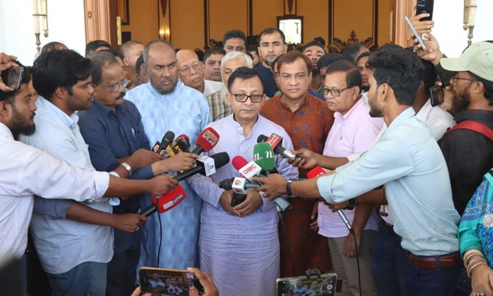 জাতিসংঘে প্রধানমন্ত্রীর কার্যক্রম বাণিজ্যে ইতিবাচক প্রভাব ফেলবে: সিলেটে বাণিজ্যমন্ত্রী জাতিসংঘে প্রধানমন্ত্রীর কার্যক্রম বাণিজ্যে ইতিবাচক প্রভাব
