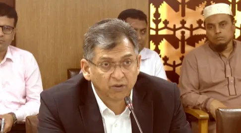 এমন সাইবার সুরক্ষা আইন করতে চাই যেন সমাজের সব মানুষ রক্ষা পায়: স্বরাষ্ট্রমন্ত্রী এমন সাইবার সুরক্ষা আইন করতে চাই যেন সমাজের সব মানুষ রক্ষা পায়: স্বরাষ্ট্রমন্ত্রী
