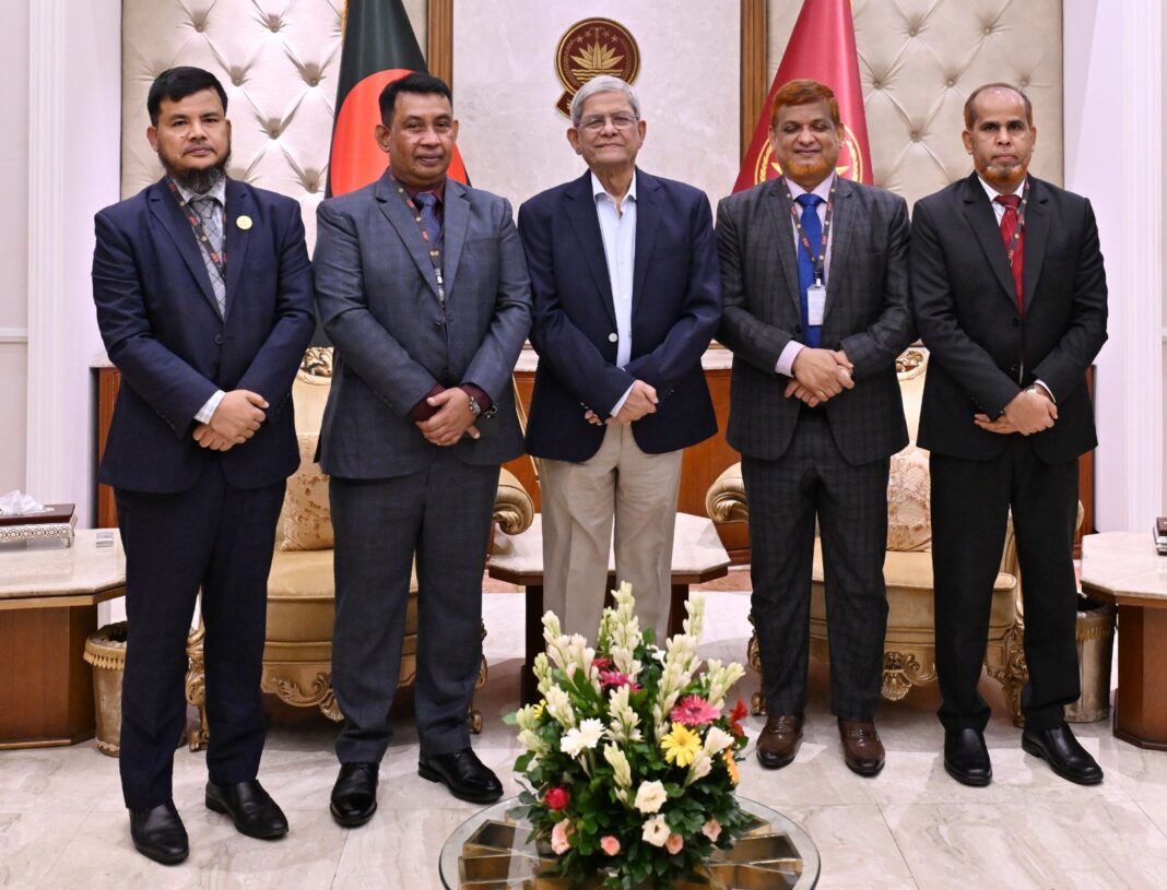 রাসায়নিক সার ও কীটনাশকের যথেচ্ছ ব্যবহার রোধে কৃষকদের সচেতন হতে হবে- রাষ্ট্রপতি মির্জা ফখরুল ইসলাম আলমগীর