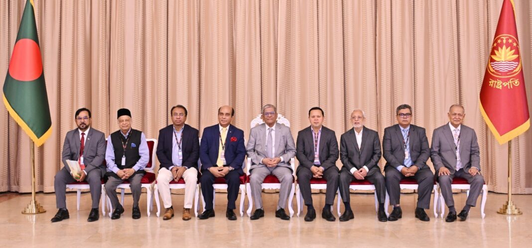 আমাদের কৃষ্টি, সংস্কৃতি ও প্রয়োজন বিচেনায় নিয়ে শিক্ষা ব্যবস্থাকে নতুন করে ঢেলে সাজাতে হবে: রাষ্ট্রপতি আমাদের কৃষ্টি, সংস্কৃতি ও প্রয়োজন বিচেনায় নিয়ে শিক্ষা ব্যবস্থাকে নতুন করে ঢেলে সাজাতে হবে: রাষ্ট্রপতি