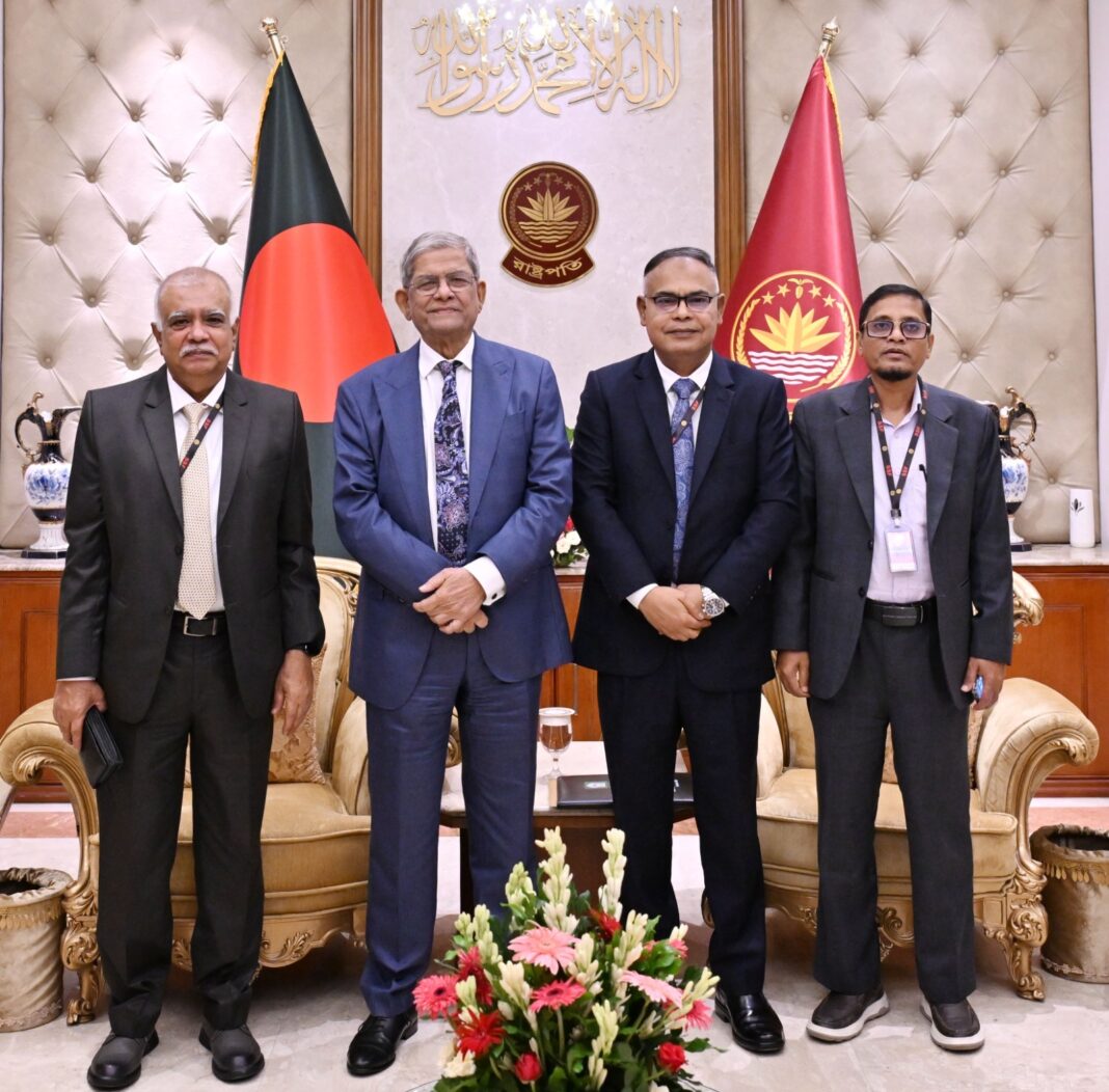 বিশ্ববিদ্যালয়গুলোকে পলিসি মেকিং ও গবেষণা কার্যক্রম আরও বাড়ানোর তাগিদ রাষ্ট্রপতির বিশ্ববিদ্যালয়গুলোকে পলিসি মেকিং ও গবেষণা কার্যক্রম আরও বাড়ানোর তাগিদ রাষ্ট্রপতির
