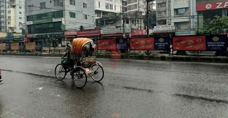 ঢাকায় হঠাৎ বৃষ্টি ঢাকায় হঠাৎ বৃষ্টি