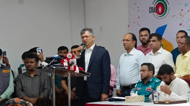 অপরাধের ধরন পাল্টালেও আধুনিকায়ন হয়নি পুলিশ : স্বরাষ্ট্রমন্ত্রী অপরাধের ধরন পাল্টালেও আধুনিকায়ন হয়নি পুলিশ : স্বরাষ্ট্রমন্ত্রী