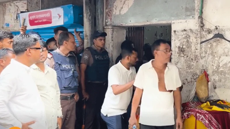 গুলিস্তানে জাসদ কার্যালয়ে পুলিশের অভিযান, আটক ২৮০ গুলিস্তানে জাসদ কার্যালয়ে পুলিশের অভিযান, আটক ২৮০