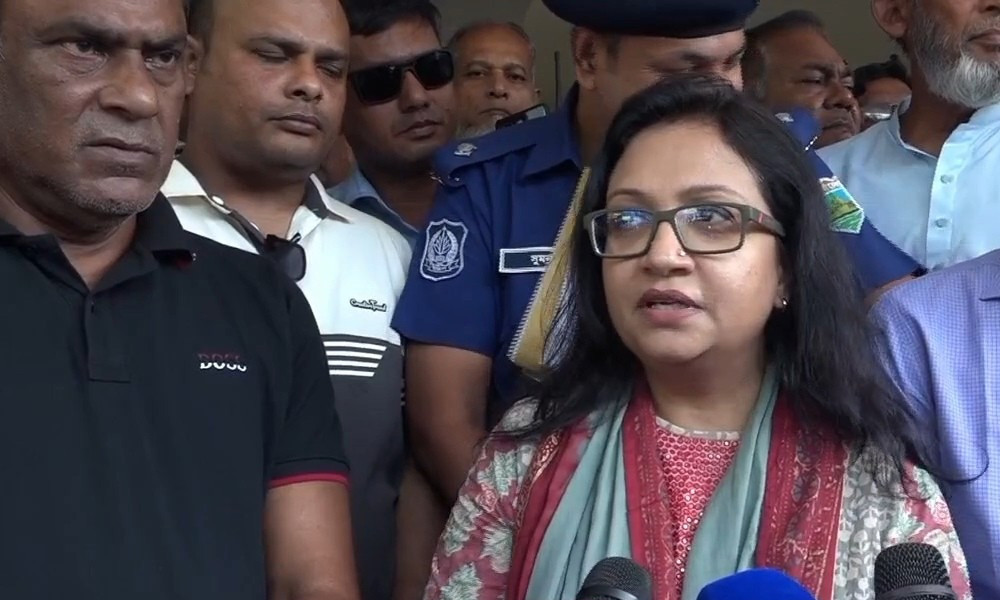 দেশে হিন্দু-মুসলিম, বৌদ্ধ-খ্রিস্টান কোনো ভেদাভেদ নেই : প্রতিমন্ত্রী পুতুল