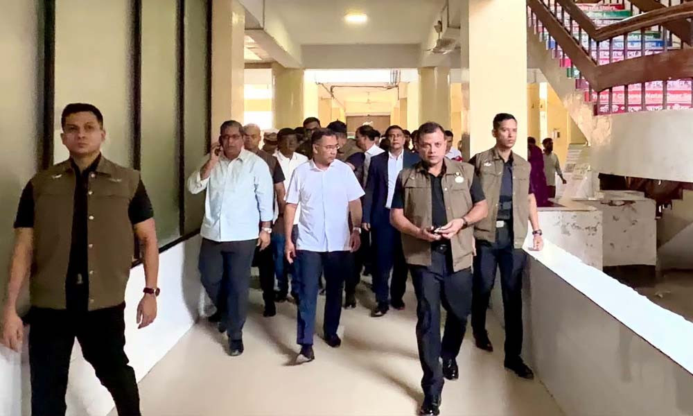হাসপাতালের পরিস্থিতি দেখে অসন্তোষ প্রধানমন্ত্রীর, সময় বেঁধে দিলেন ৭ দিন