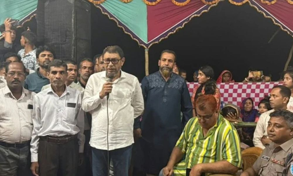 দুর্গাপূজায় সরকার প্রয়োজনীয় সব ব্যবস্থা গ্রহণ করেছে : স্বাস্থ্যমন্ত্রী