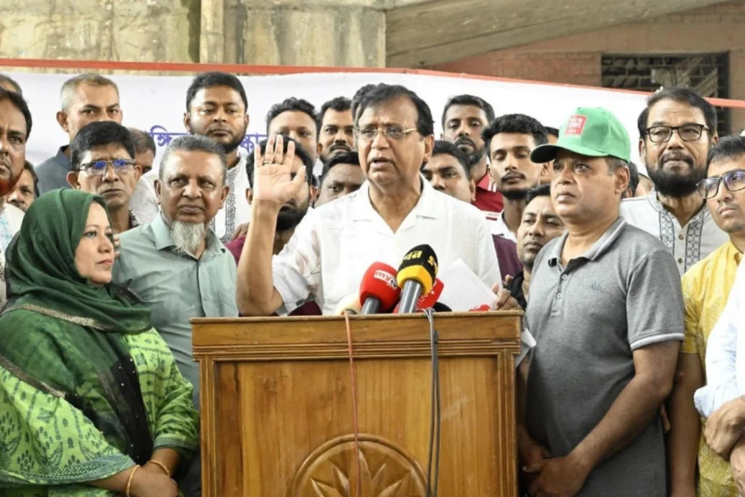 ফুটপাত দখল করে দোকান বসালেই মামলা: ডিএসসিসি প্রশাসক