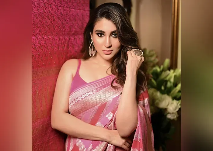রহস্যের নতুন মোড়ে ঐন্দ্রিলা