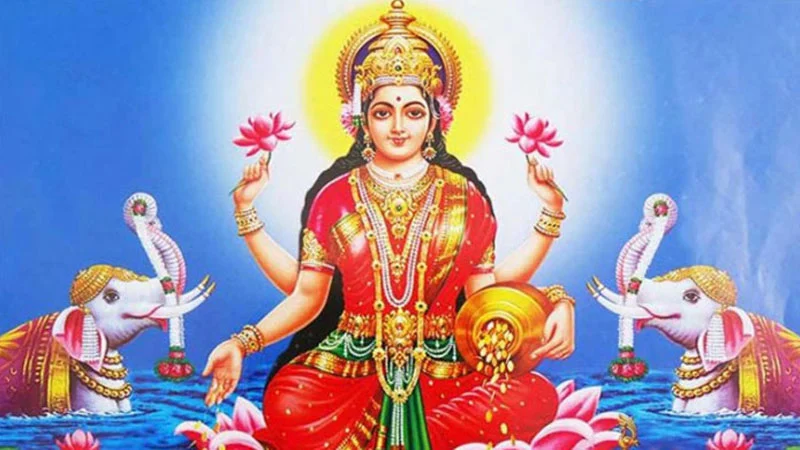 সনাতন ধর্মাবলম্বীদের লক্ষ্মীপূজা আজ