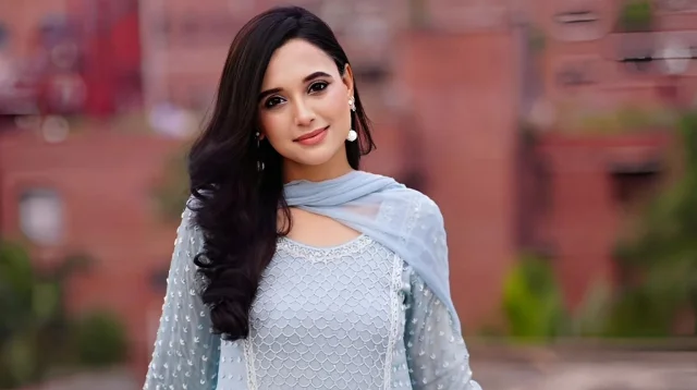 বিচ্ছেদের গুঞ্জনে সাবিলা নূর