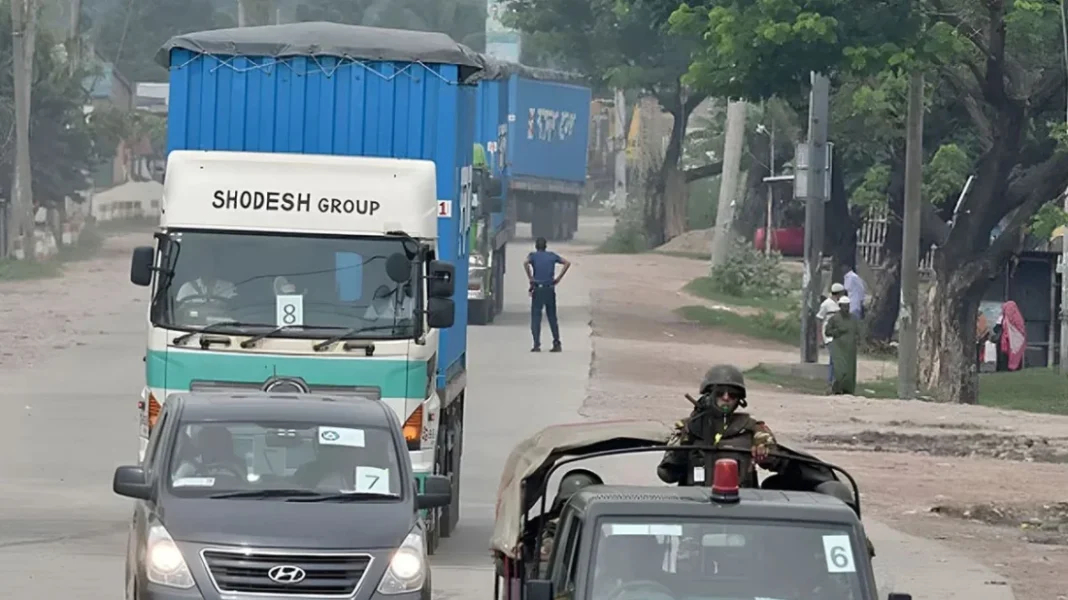 সেনাবাহিনীর কড়া নিরাপত্তায় রূপপুরে যাচ্ছে পারমাণবিক জ্বালানি ইউরেনিয়ামের চালান