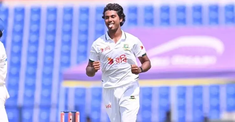 হাসান মাহমুদের হ্যাটট্রিক, ১ রানে ৪ উইকেট হারালো আফগানিস্তান