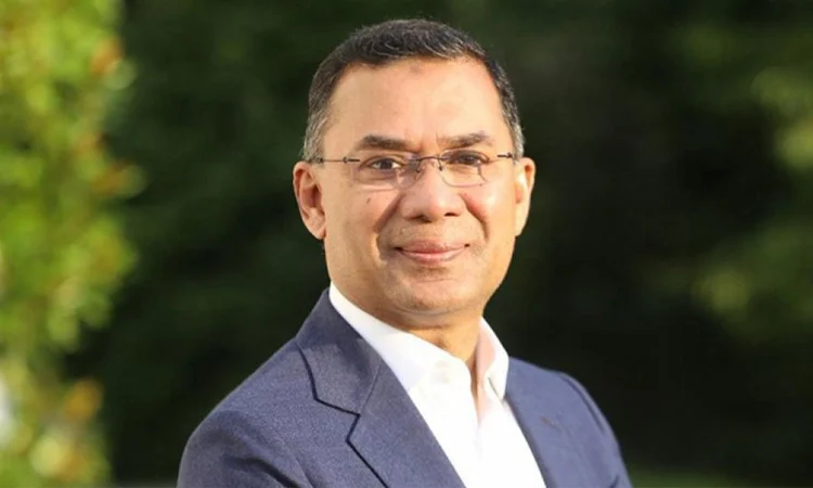 ফেনী পৌঁছেছেন প্রধানমন্ত্রী