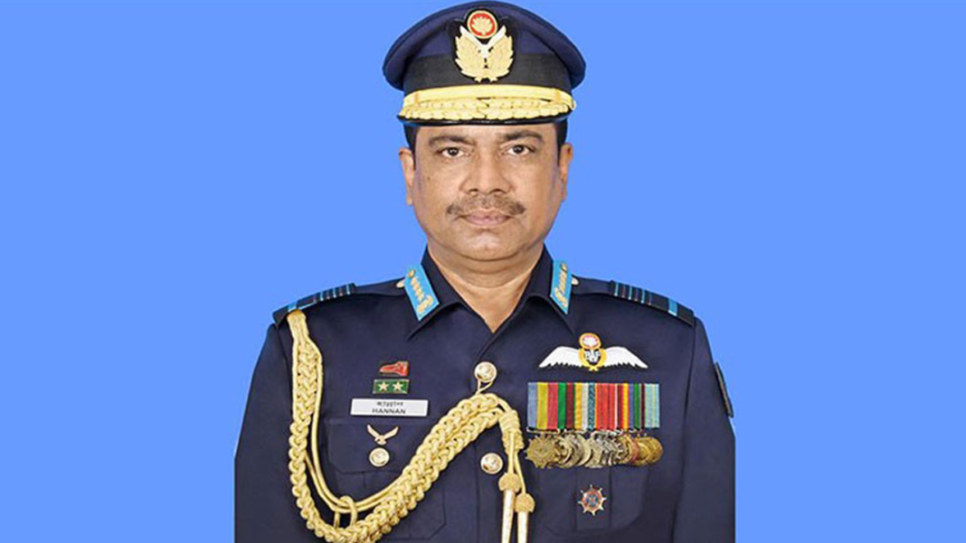 সাবেক বিমান বাহিনী প্রধান হান্নান কাতারে গ্রেপ্তার