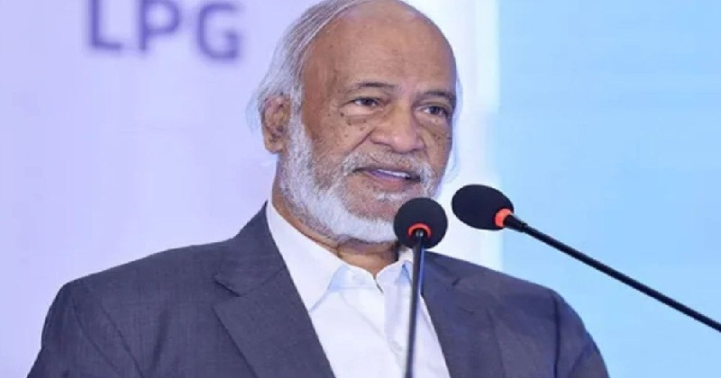 সরকারি কর্মকর্তারা ১৮ কোটি মানুষের সেবায় নিয়োজিত : স্থানীয় সরকারমন্ত্রী